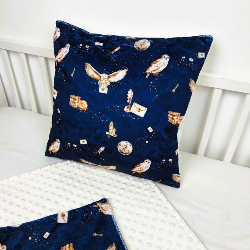 magic owl blue pillowcase