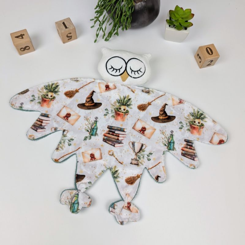 wizarding worls baby owl comforter